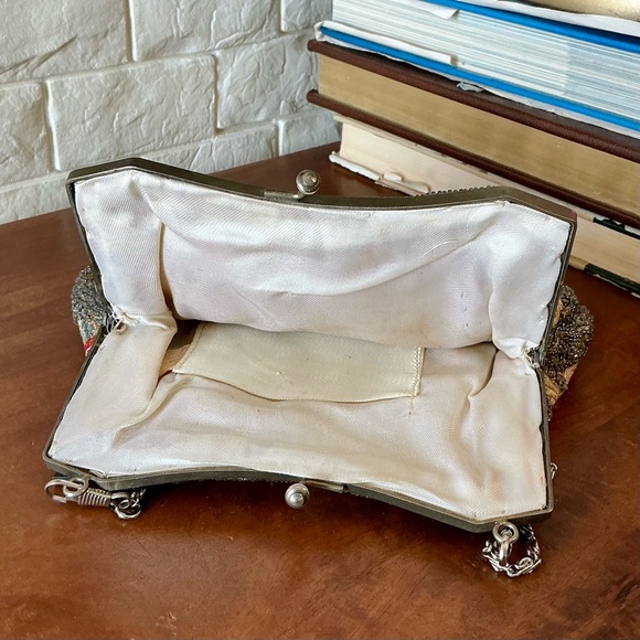 Vintage 1930s 40s French Tapestry Petit Point Victorian Floral Purse Snap Close - Picture 16 of 17